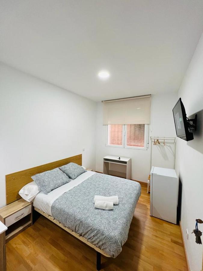 Hospedaje Colonia Vallecas Madrid Exterior photo